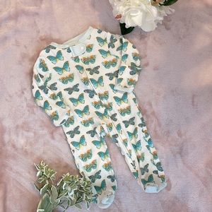 Burt’s bees butterflies footsie